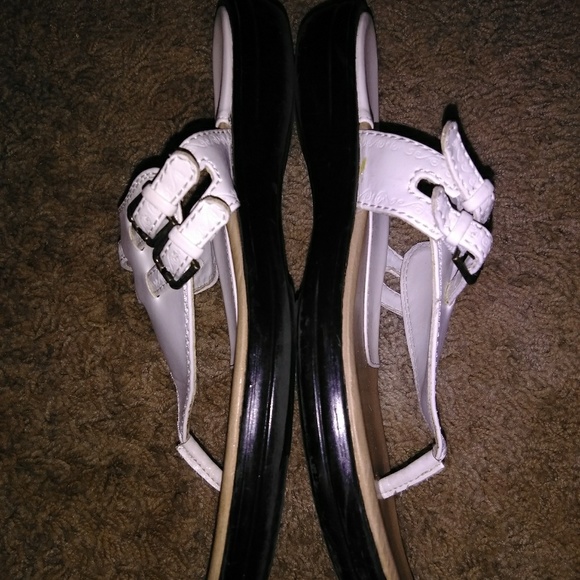 Sandals - Picture 4 of 7